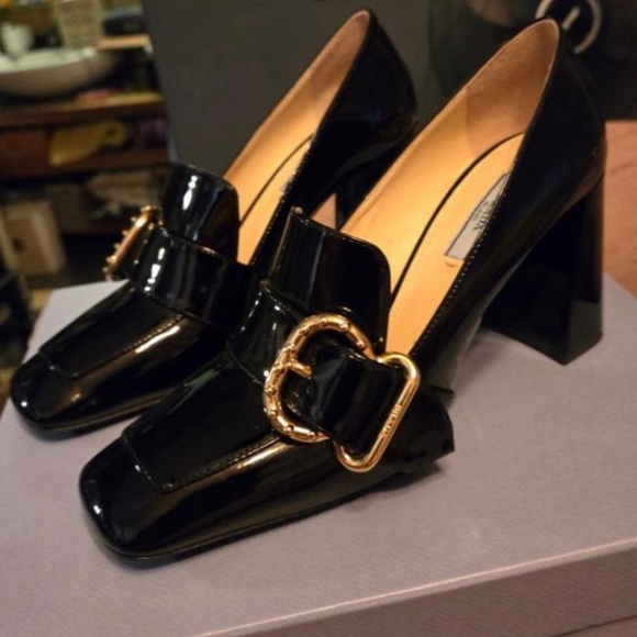 Authentic Prada Black patent leather square toe block heel loafers with box - Picture 3 of 5
